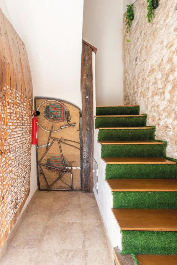Wood&Stone Rooms Yecla Bagian luar foto