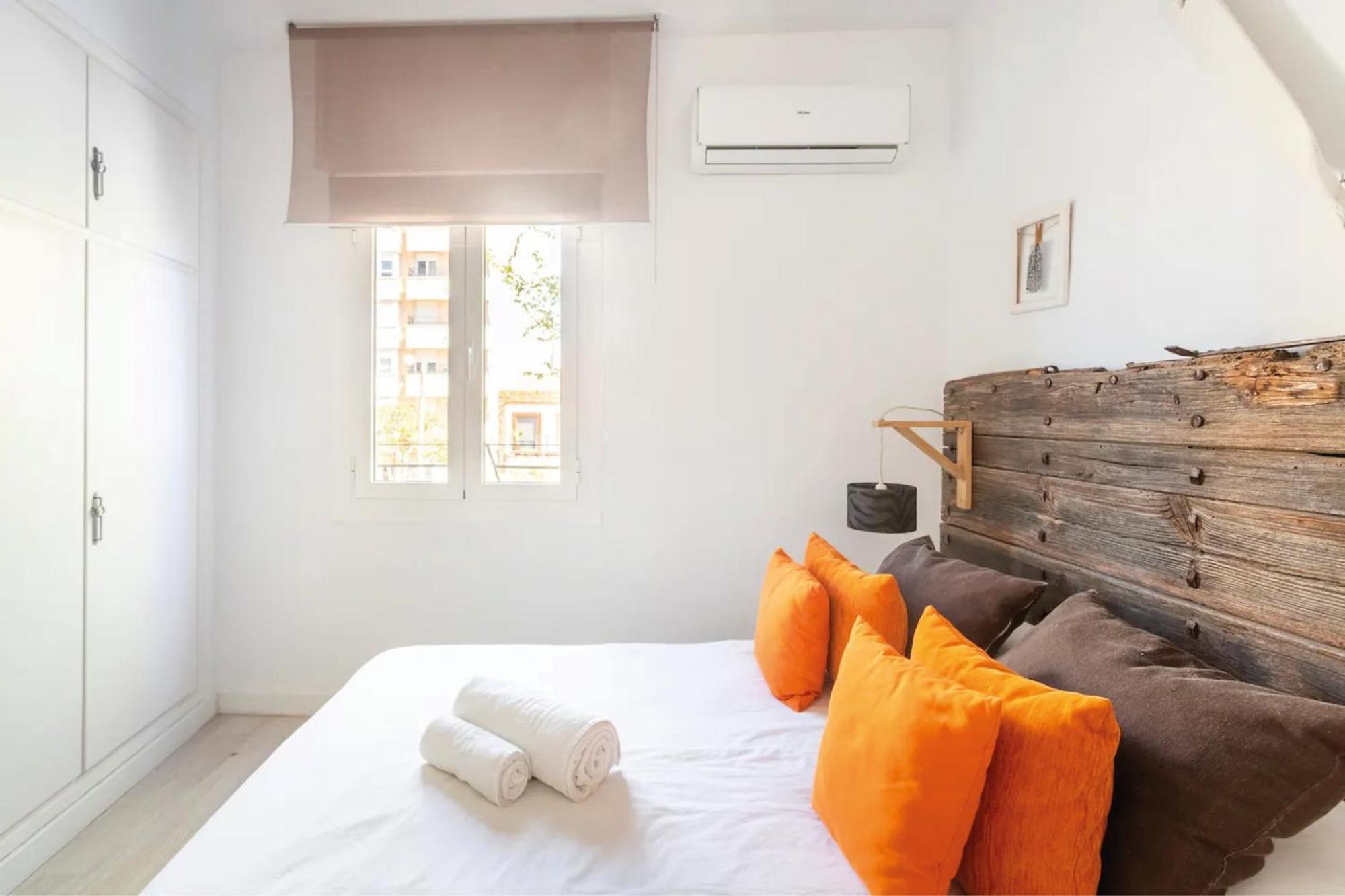 Wood&Stone Rooms Yecla Bagian luar foto